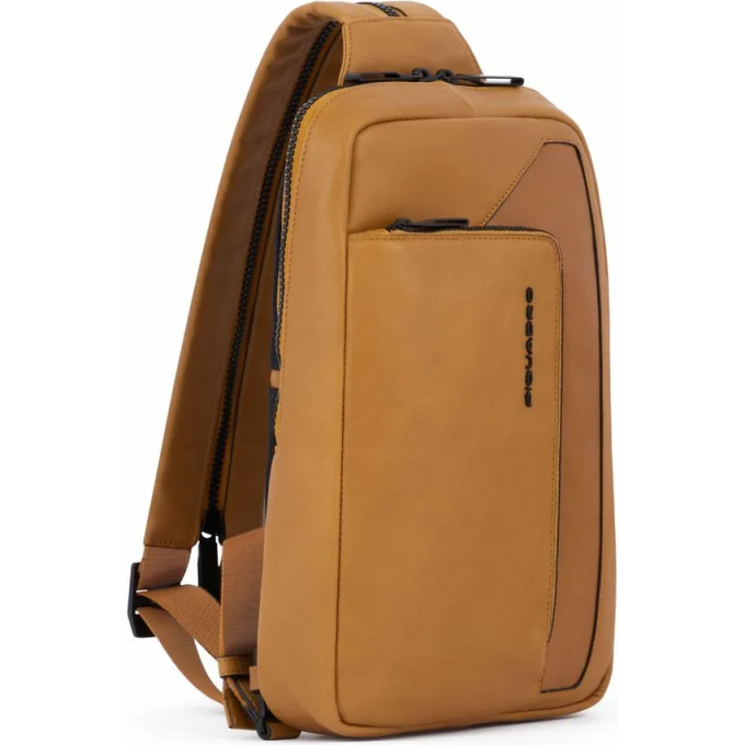 Рюкзак слинг PIQUADRO AYE горчичный CA6205W119/G Рюкзак слинг PIQUADRO AYE горчичный CA6205W119/G
