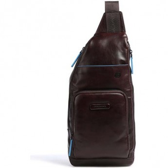 Рюкзак слинг PIQUADRO BLUE SQUARE REVAMP CA5577B2V/MO красное дерево